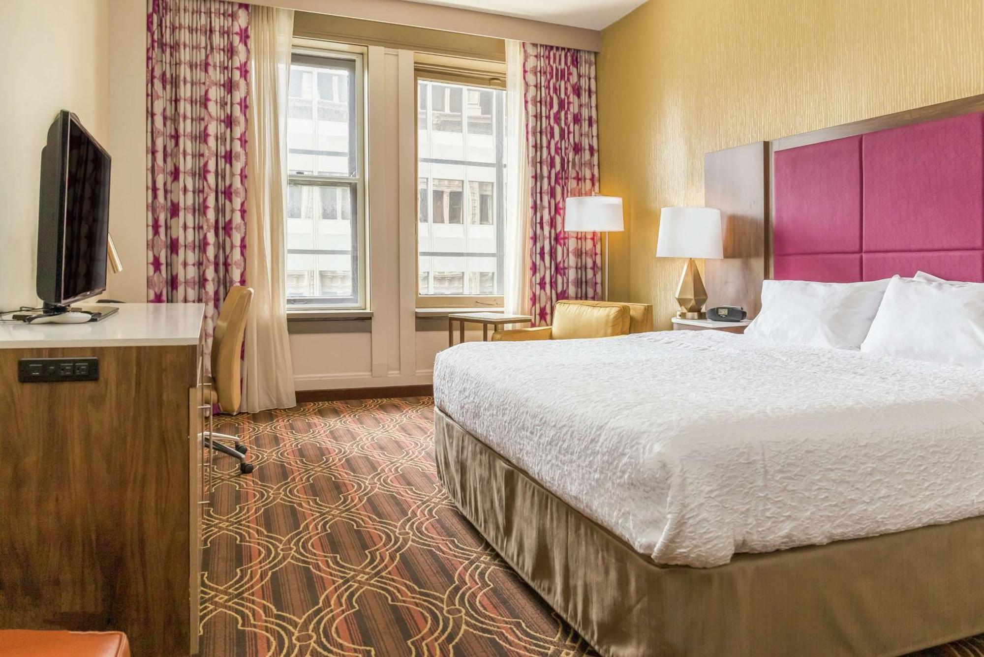 Hampton Inn Majestic Chicago Theatre District Exterior foto